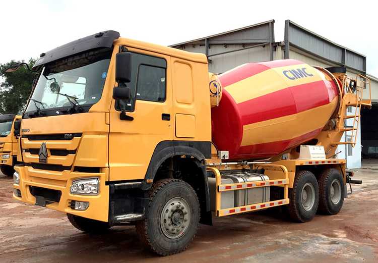 Sinotruk  Concrete Mixer Truck