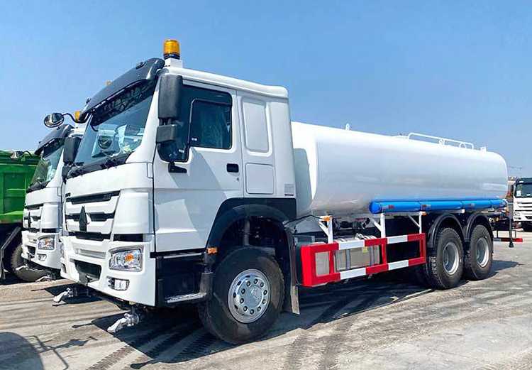 Howo 6X4 Water Tanker