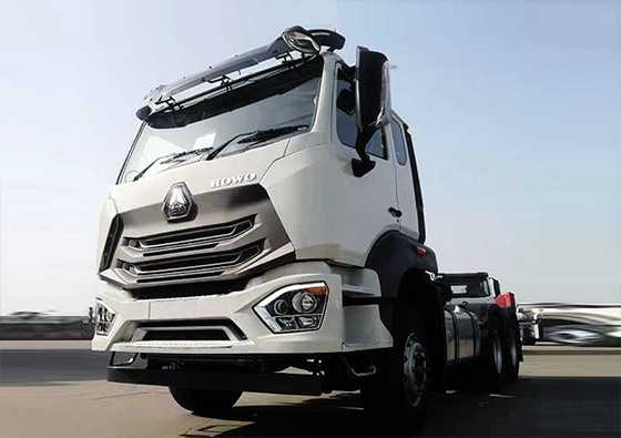 Sino Truck E7G 380  6x4 Tractor Truck